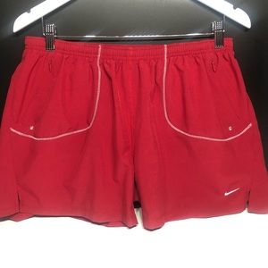 Nike Dry Fit short size large (B3)